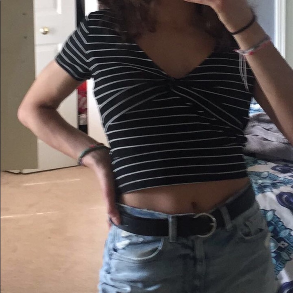 Vneck Crop Top